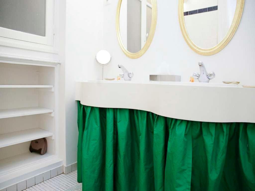 Appartement De Prestige Champs-Elysees 3* Parigi
