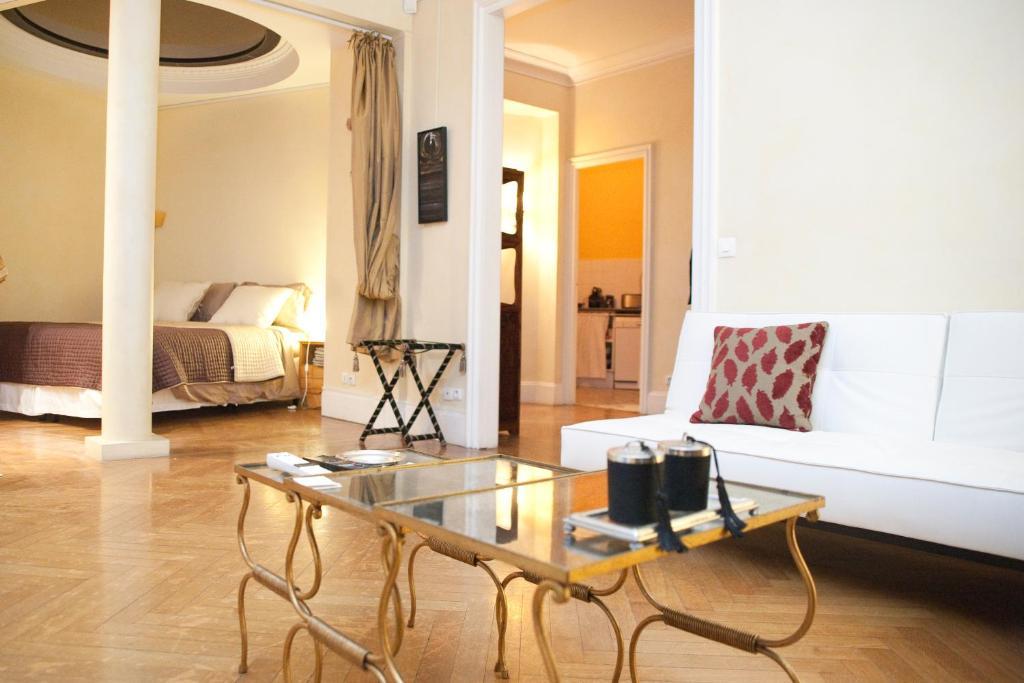 Appartement De Prestige Champs-Elysees 3*